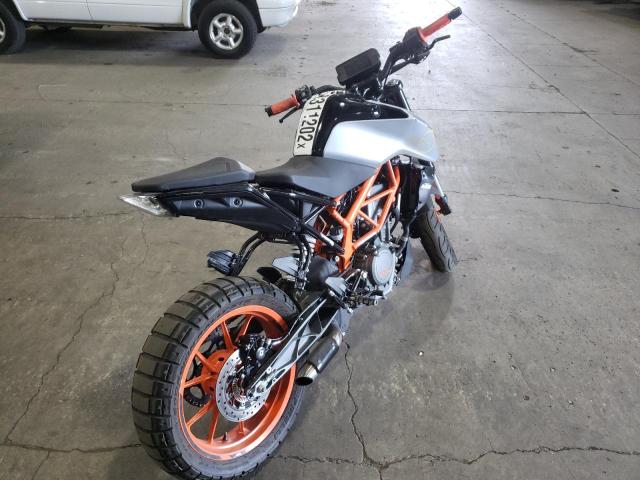 2021 KTM 390 DUKE MD2JPJ400MC257674