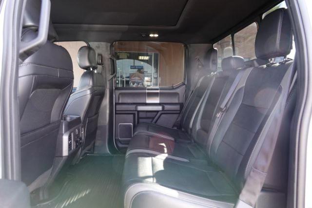 VIN: 1FTFW1RG5HFB33649 Auction: COPART Lot: 58888952 Location: TX - EL PASO 1FTFW1RG5HFB33649 FORD F150 2017 MAGNE Photo 20