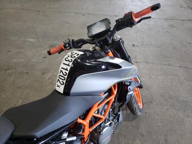 2021 KTM 390 DUKE MD2JPJ400MC257674