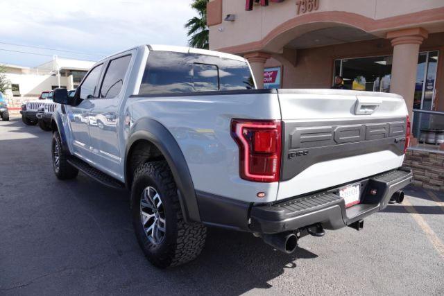 VIN: 1FTFW1RG5HFB33649 Auction: COPART Lot: 58888952 Location: TX - EL PASO 1FTFW1RG5HFB33649 FORD F150 2017 MAGNE Photo 8