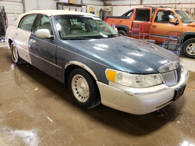 Salvage cars for sale from Copart Abilene, TX: 1999 Lincoln Town Car C
