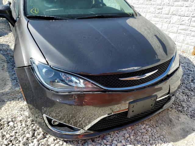 2C4RC1EGXHR515759 2017 CHRYSLER PACIFICA, photo no. 9