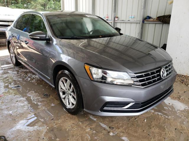 Salvage cars for sale from Copart Midway, FL: 2016 Volkswagen Passat R-L
