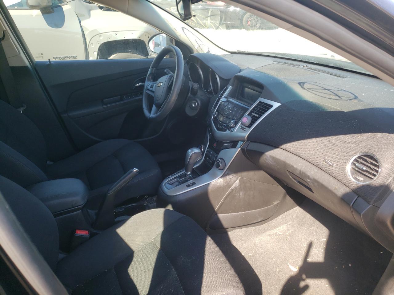 1G1PE5SB4G7213846 CHEVROLET CRUZE 2016