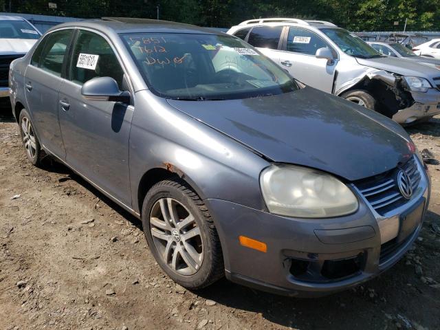 Salvage cars for sale from Copart Lyman, ME: 2005 Volkswagen New Jetta