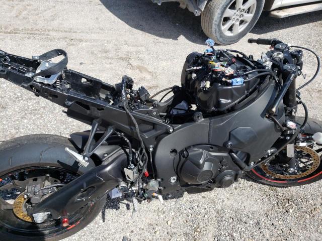 2017 HONDA CBR1000 RA JH2SC7758HK000099