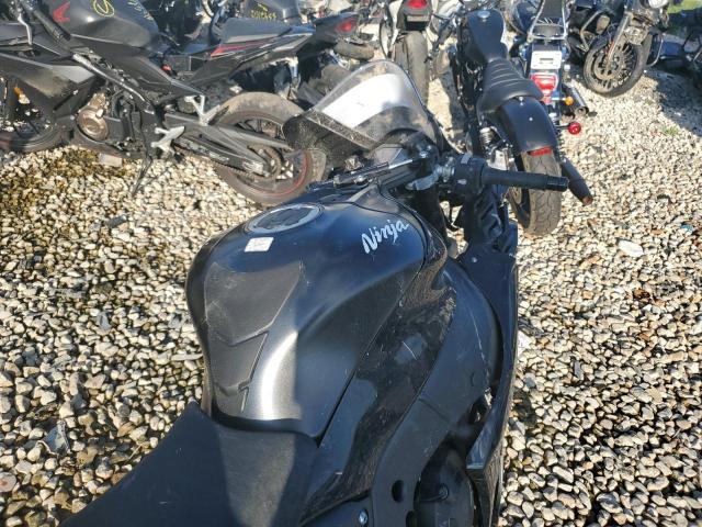 2021 KAWASAKI ZX1002 M JKBZXVM10MA000492