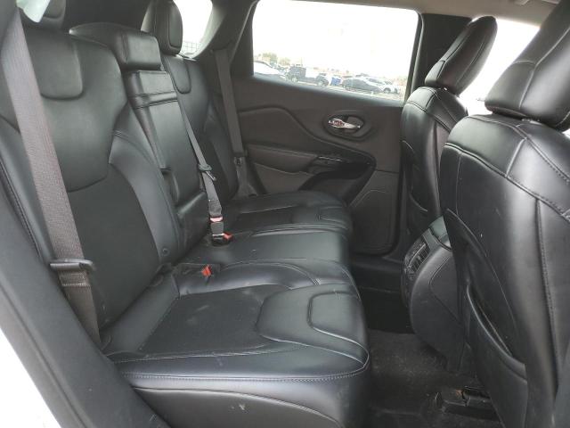 1C4PJMLN0KD372251 Jeep Cherokee Latitude Plus