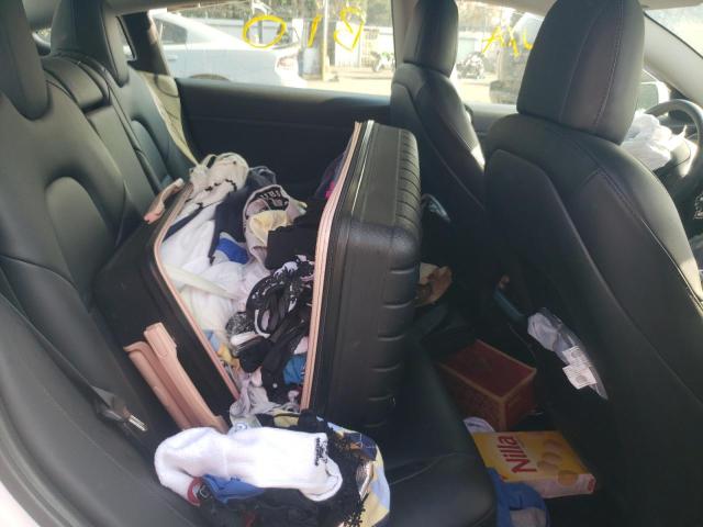  TESLA MODEL 3 2021 Білий