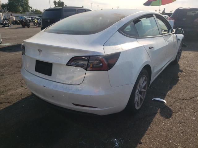  TESLA MODEL 3 2021 Білий