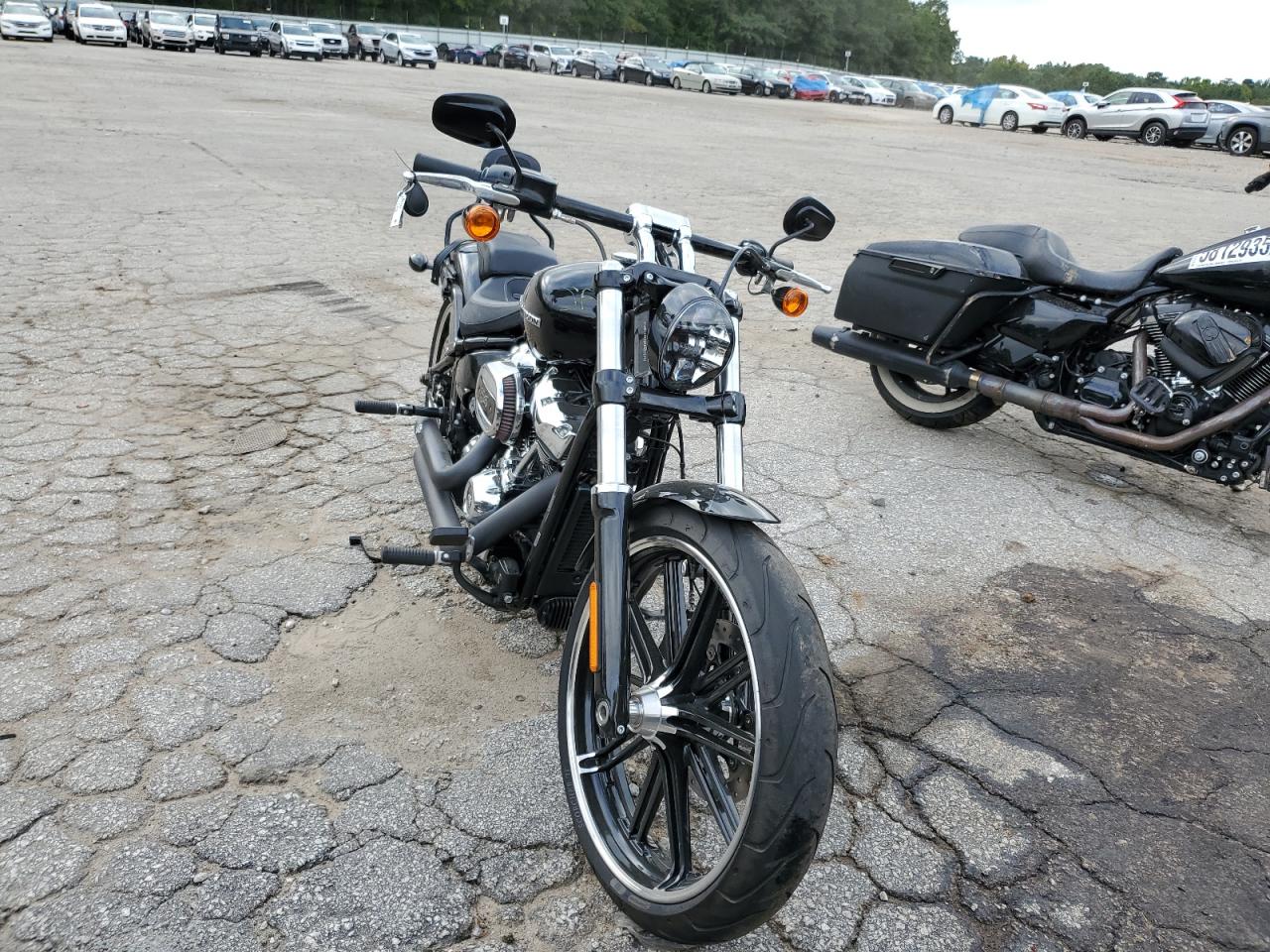 1HD1YHK25KB051879 HARLEY-DAVIDSON FXBRS 2019