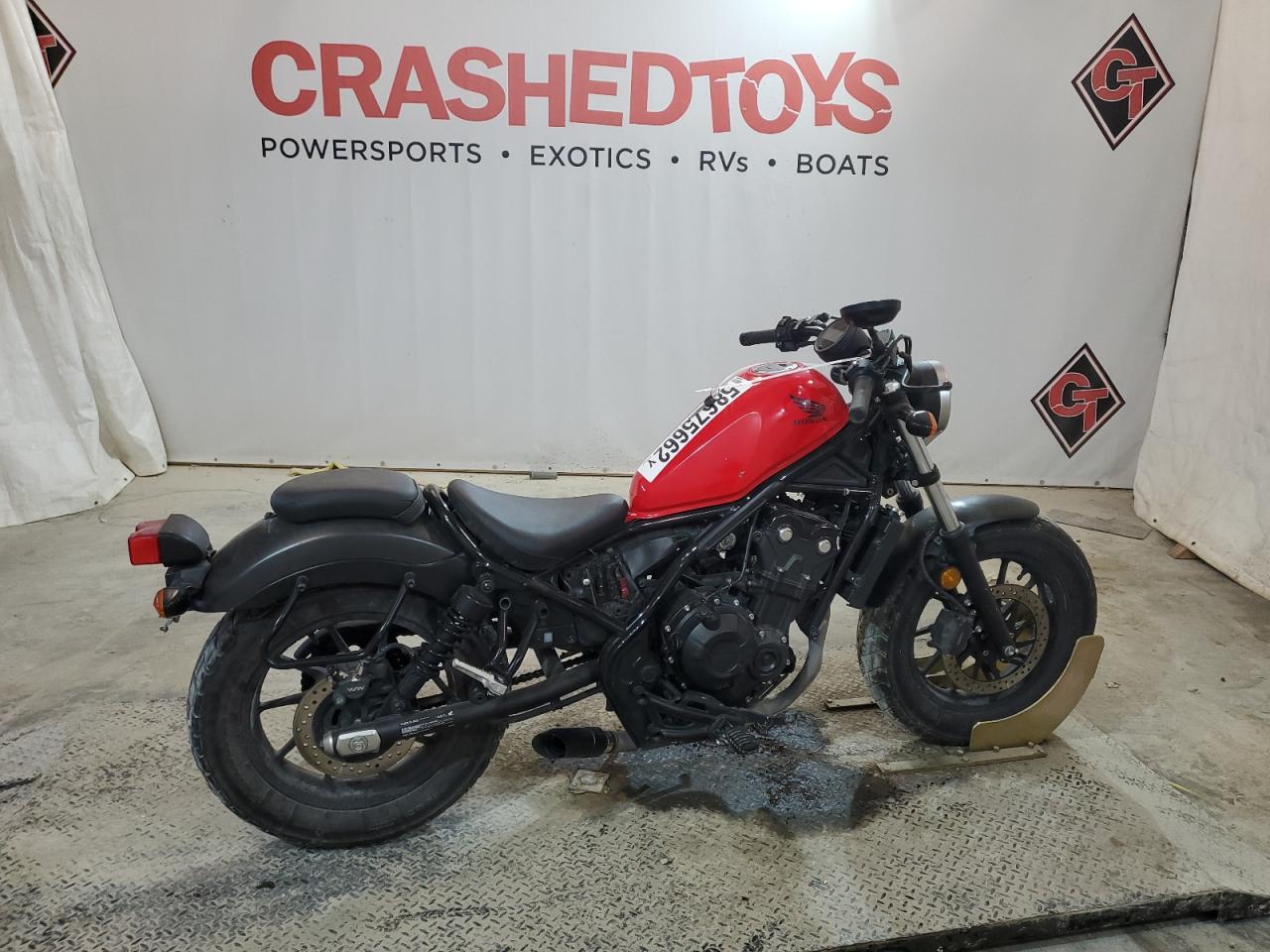 MLHPC5605H5000873 HONDA CMX500 2017