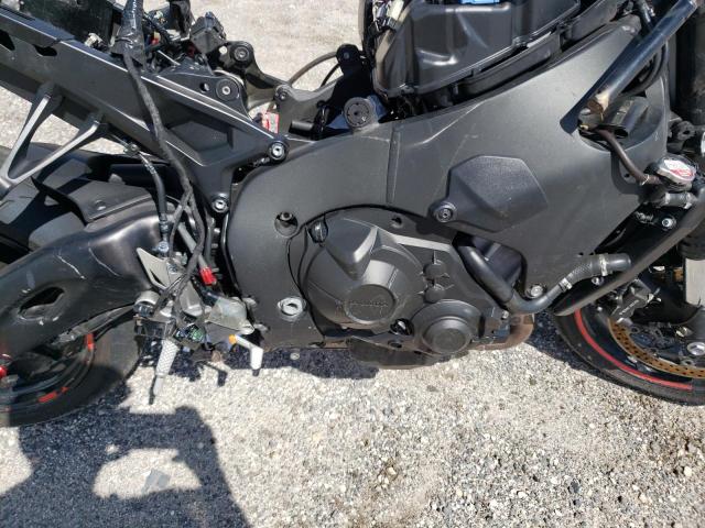 2017 HONDA CBR1000 RA JH2SC7758HK000099