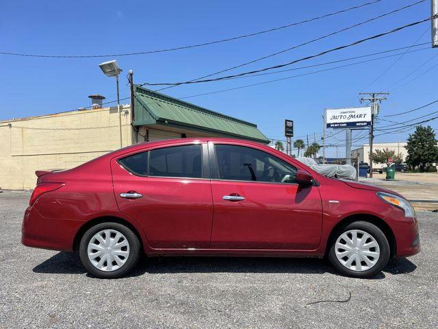 VIN: 3N1CN7AP1HK440061 Auction: COPART Lot: 59241952 Location: LA - NEW ORLEANS 3N1CN7AP1HK440061 NISSAN VERSA 2017 RED Photo 8
