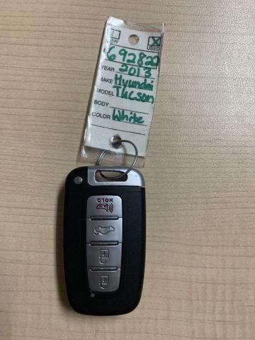 VIN: KM8JU3AC7DU692822 Auction: COPART Lot: 59233182 Location: GA - ATLANTA EAST KM8JU3AC7DU692822 HYUNDAI TUCSON 2013 WHITE Photo 18