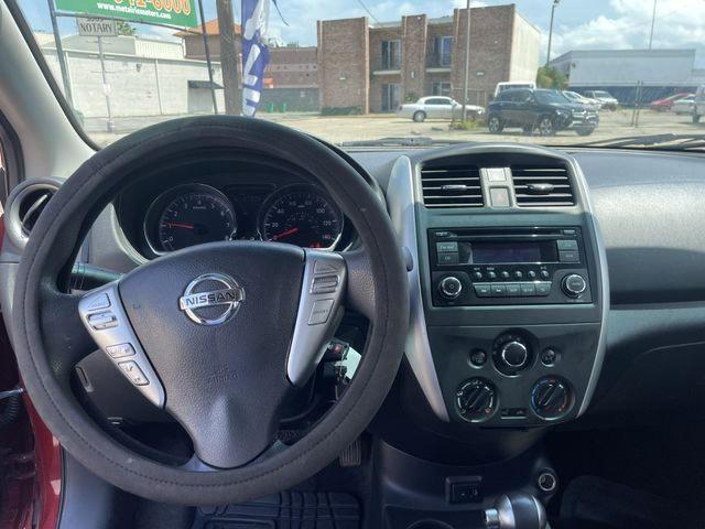 VIN: 3N1CN7AP1HK440061 Auction: COPART Lot: 59241952 Location: LA - NEW ORLEANS 3N1CN7AP1HK440061 NISSAN VERSA 2017 RED Photo 14