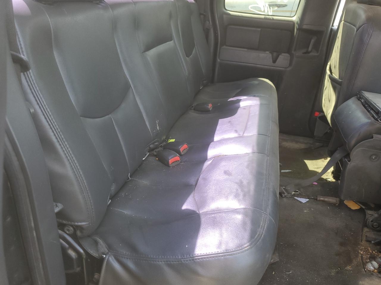 2005 Chevrolet Silverado C1500 VIN: 2GCEC19T051323203 Lot: 56617844