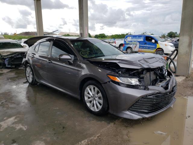 Toyota Camry salvage cars for sale: 2018 Toyota Camry