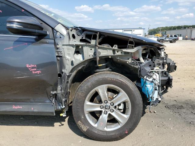 2015 TOYOTA RAV4 XLE - JTMWFREV7FJ041746