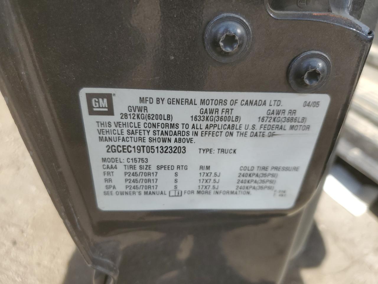 2005 Chevrolet Silverado C1500 VIN: 2GCEC19T051323203 Lot: 56617844