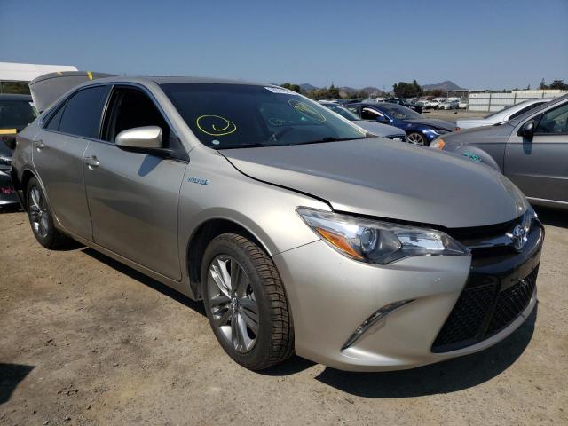 Salvage cars for sale from Copart San Martin, CA: 2017 Toyota Camry Hybrid
