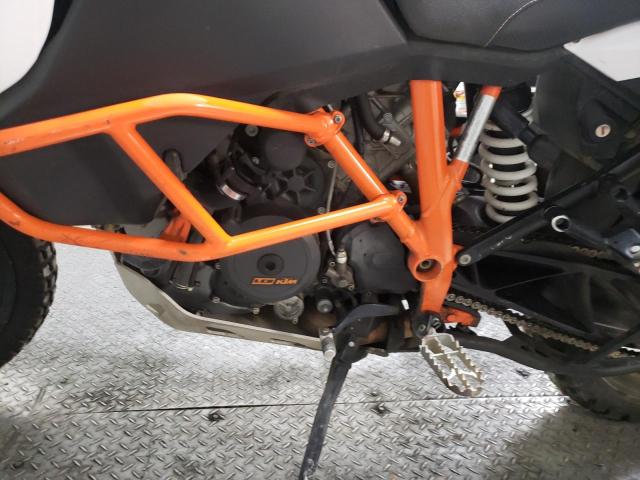 2018 KTM 1090 ADVEN VBKV49402JM985371