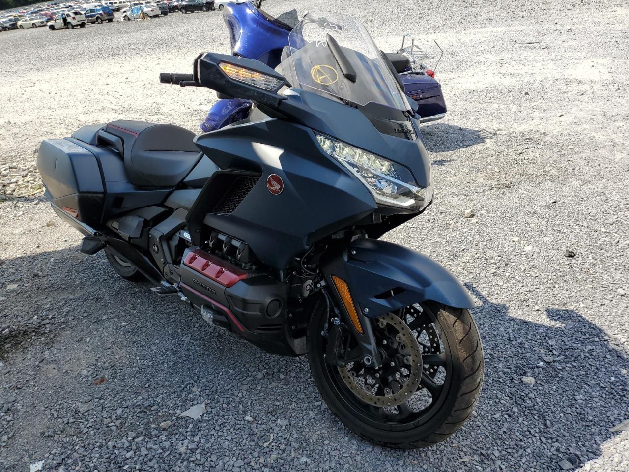 JH2SC7949NK400575 HONDA GL1800 B 2022