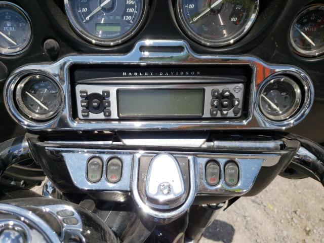 2011 HARLEY-DAVIDSON FLHTK - 1HD1KEM12BB660044