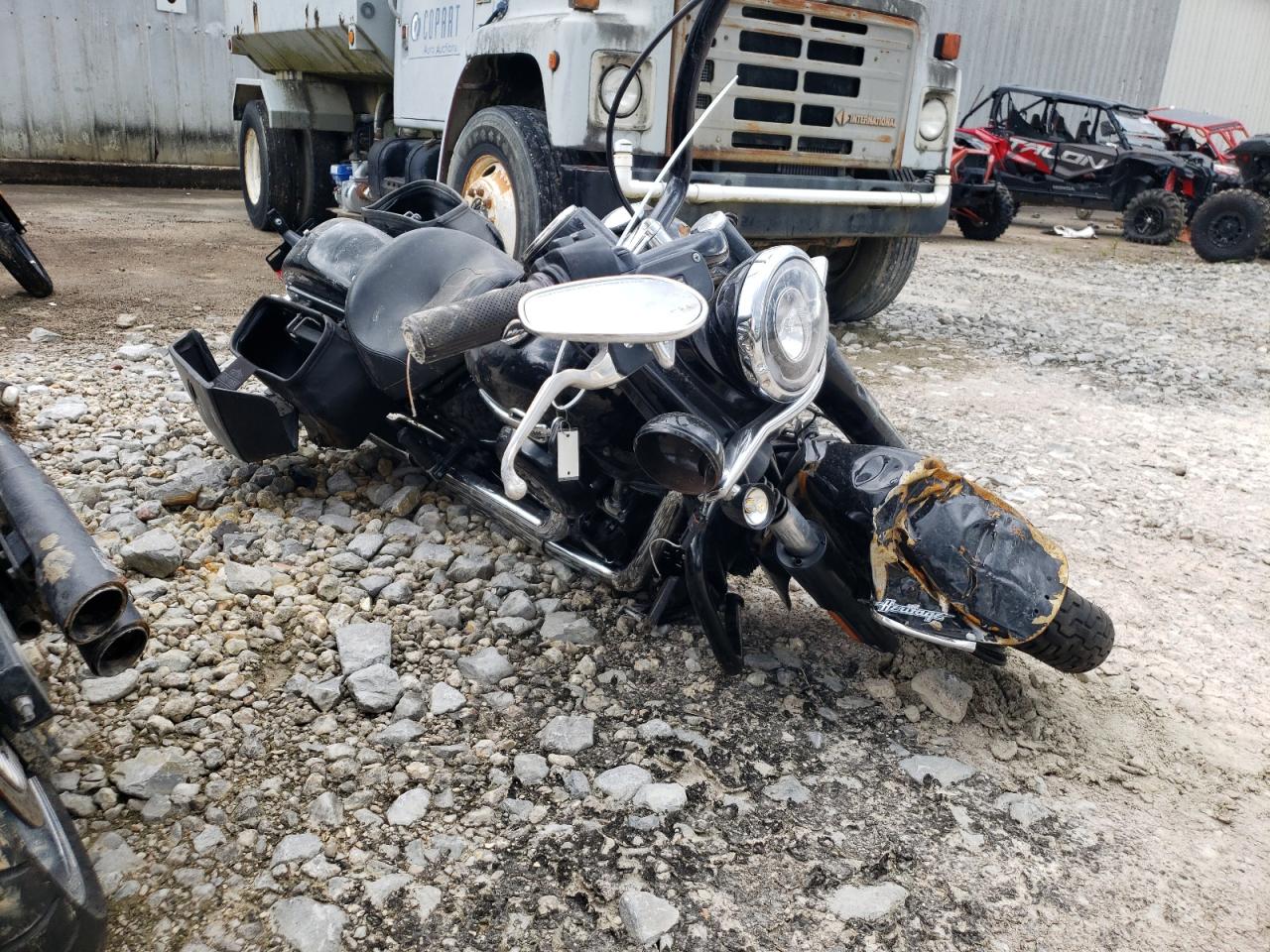 1HD1YAJ11JC083608 HARLEY-DAVIDSON FLHC HERIT 2018