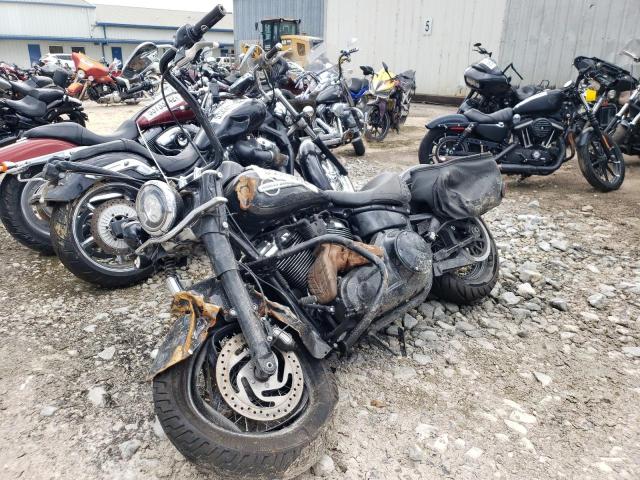 2018 HARLEY-DAVIDSON FLHC HERIT 1HD1YAJ11JC083608