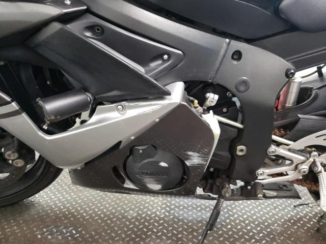 2003 YAMAHA YZFR6 L JYARJ06EX3A002467