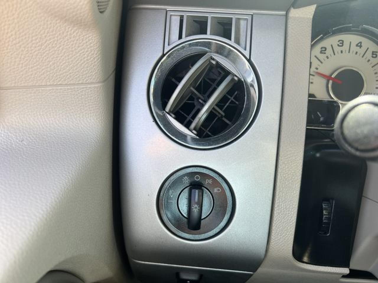 2008 Ford Expedition El Limited VIN: 1FMFK19548LA84161 Lot: 59233262