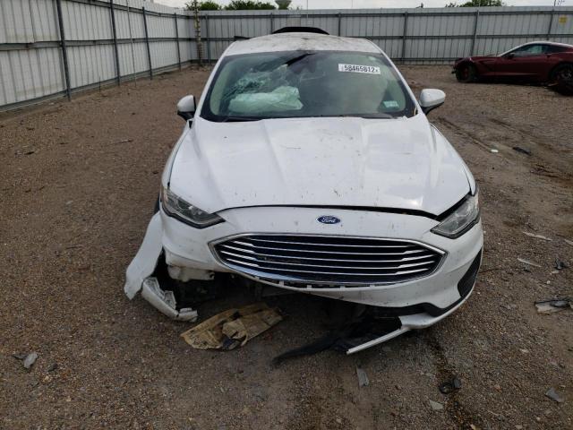 3FA6P0HDXKR250643 Ford Fusion SE 7