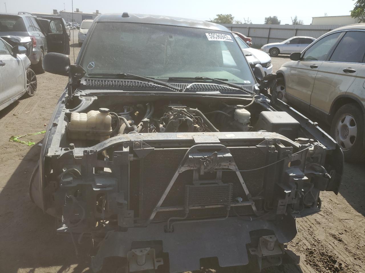 2005 Chevrolet Silverado C1500 VIN: 2GCEC19T051323203 Lot: 56617844