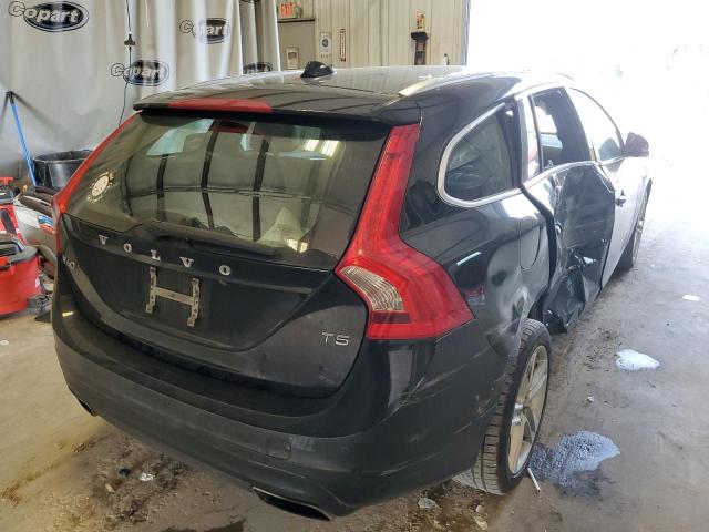 2015 VOLVO V60 PREMIE YV140MEK8F1244043