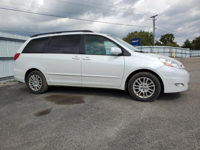 Salvage cars for sale from Copart Columbia Station, OH: 2008 Toyota Sienna XLE