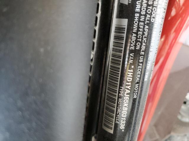 2019 HARLEY-DAVIDSON FLHC 1HD1YAJ65KB031336