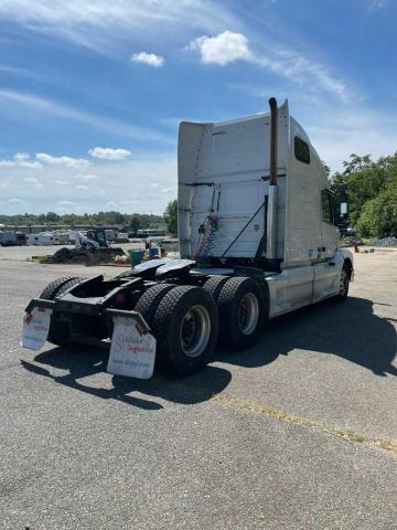 2015 VOLVO VN VNL 4V4NC9EH5FN917189