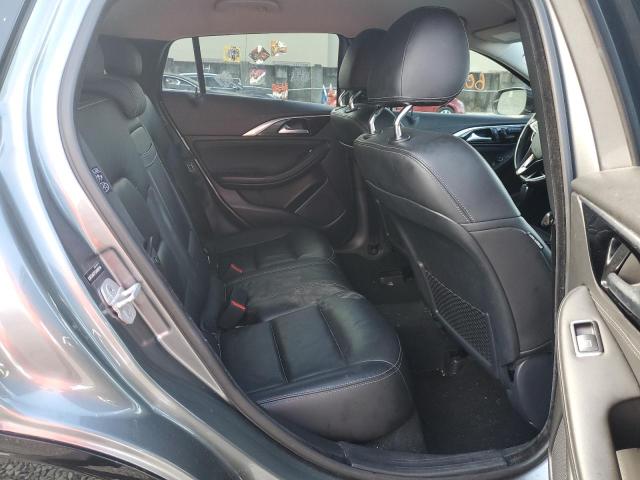 2018 INFINITI QX30 BASE - SJKCH5CP3JA056194