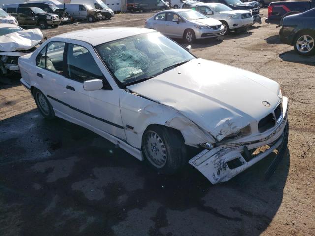 Vehiculos salvage en venta de Copart Woodhaven, MI: 1996 BMW 328 I Automatic