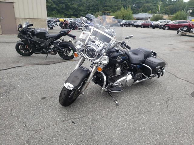 2010 HARLEY-DAVIDSON FLHRC 1HD1FR413AB621554