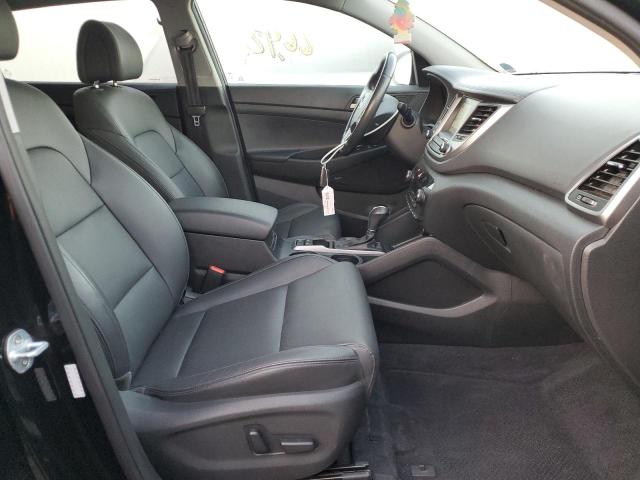 KM8J33A2XJU615271 Hyundai Tucson Value