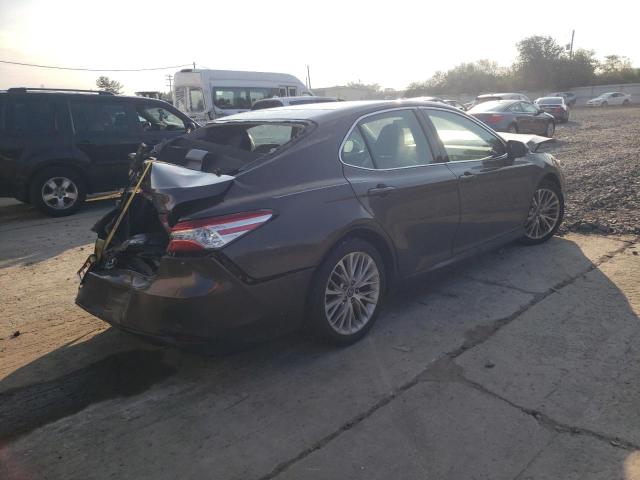 2018 TOYOTA CAM 4T1B11HK5JU024317