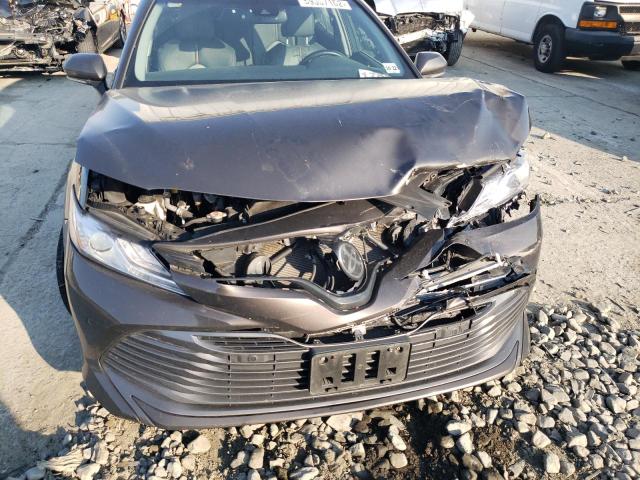 2018 TOYOTA CAM 4T1B11HK5JU024317