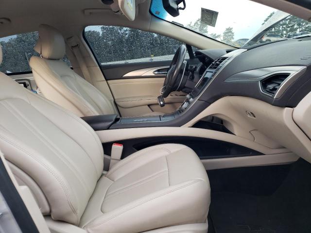2017 LINCOLN MKZ PREMIE 3LN6L5A98HR645238