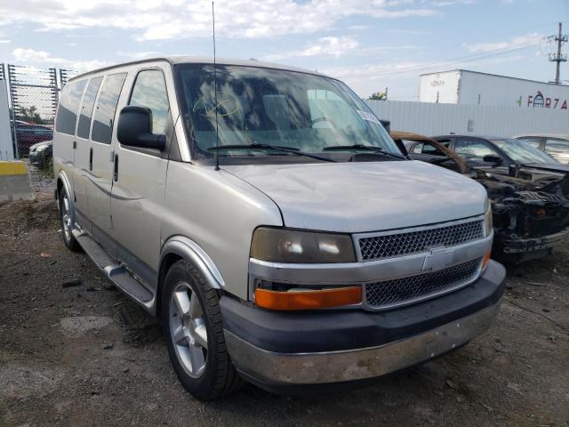 Salvage cars for sale from Copart Chicago Heights, IL: 2005 Chevrolet Express G1