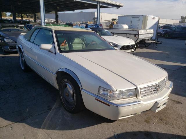 Vehiculos salvage en venta de Copart Sacramento, CA: 2002 Cadillac Eldorado ESC