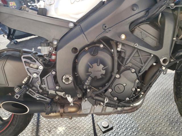 2009 YAMAHA YZFR6 C JYARJ16Y69A002698