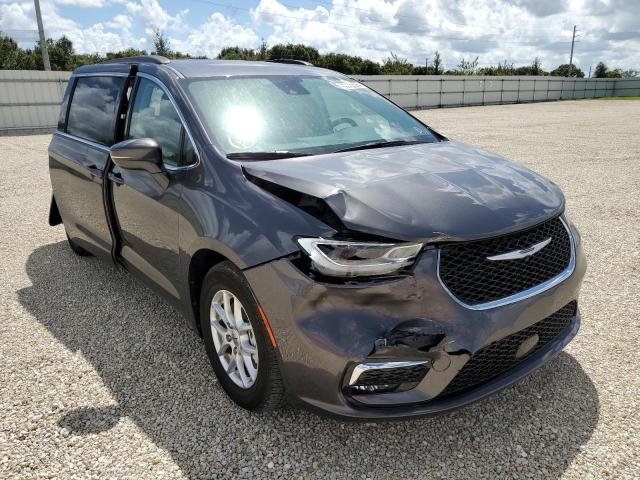 Salvage cars for sale from Copart Arcadia, FL: 2022 Chrysler Pacifica T