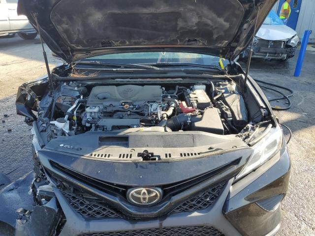 2018 TOYOTA CAM 4T1B11HK5JU097624